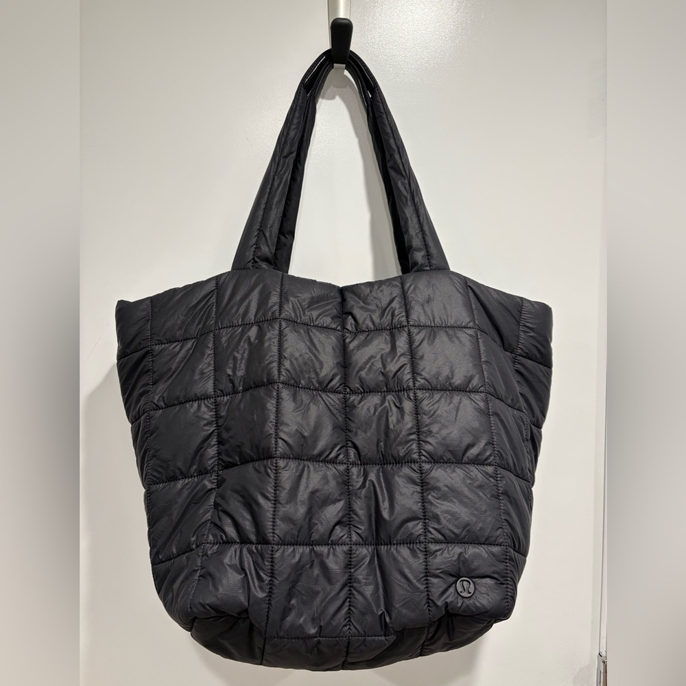 lululemon athletica Black Quilted Tote